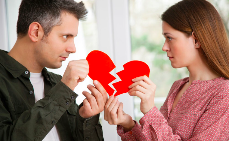 海北离婚如何申请财产保全冻结对方账户